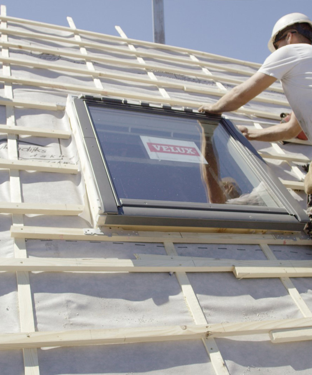 Pose de fenêtres de toit Velux à Saint-Mandé (94160) dans le Val de Marne (94)