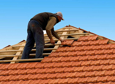 Pose et remplacement de tuiles, ardoise et zinc à Saint-Mandé (94160) dans le Val de Marne (94)